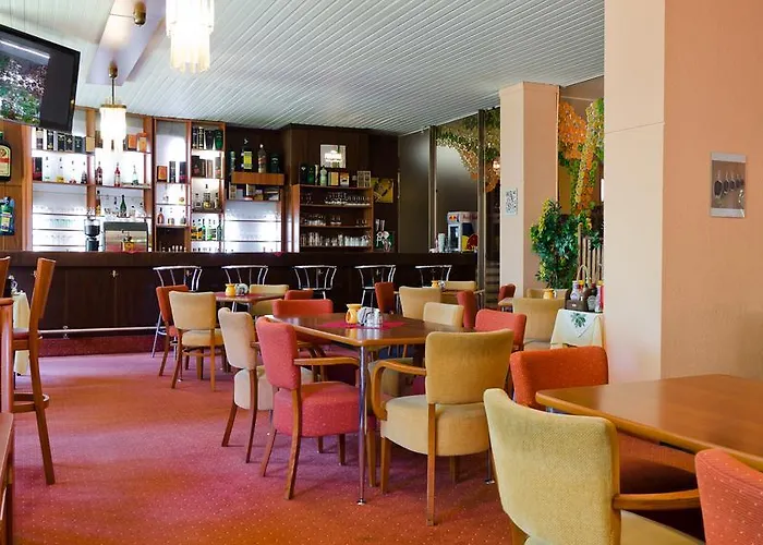 Hotel Myslivna 3*