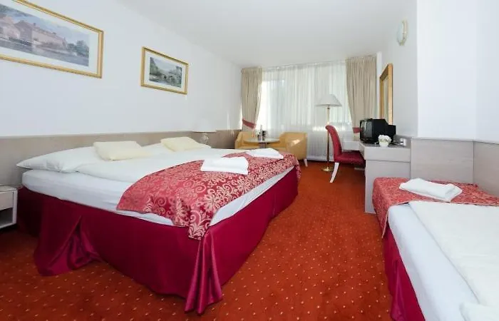 Hotel Myslivna 3*