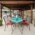 Myslivna Hotel 3*