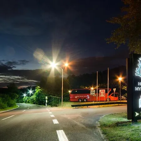 Myslivna Hotel