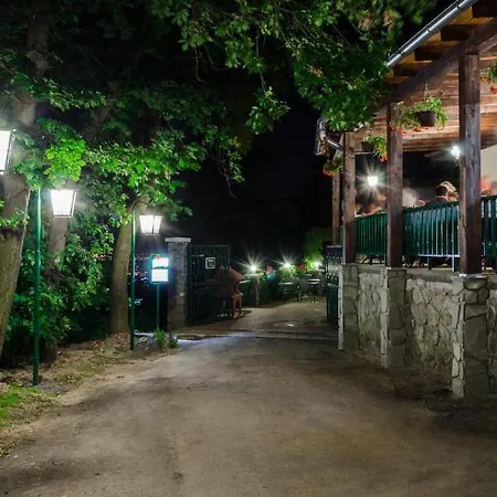 Myslivna Hotel 3*