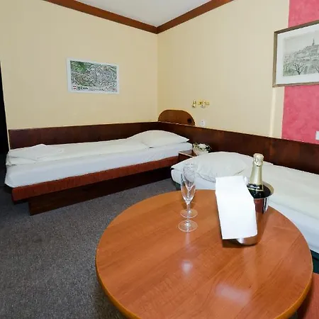 Myslivna Hotel 3*