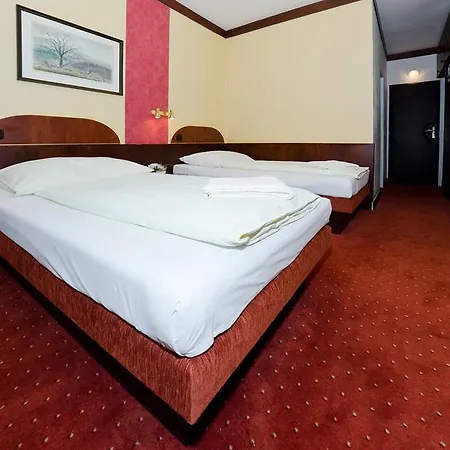 Myslivna 3* Brünn (Brno)